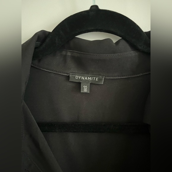 Dynamite Cropped Button Down - Picture 6 of 6